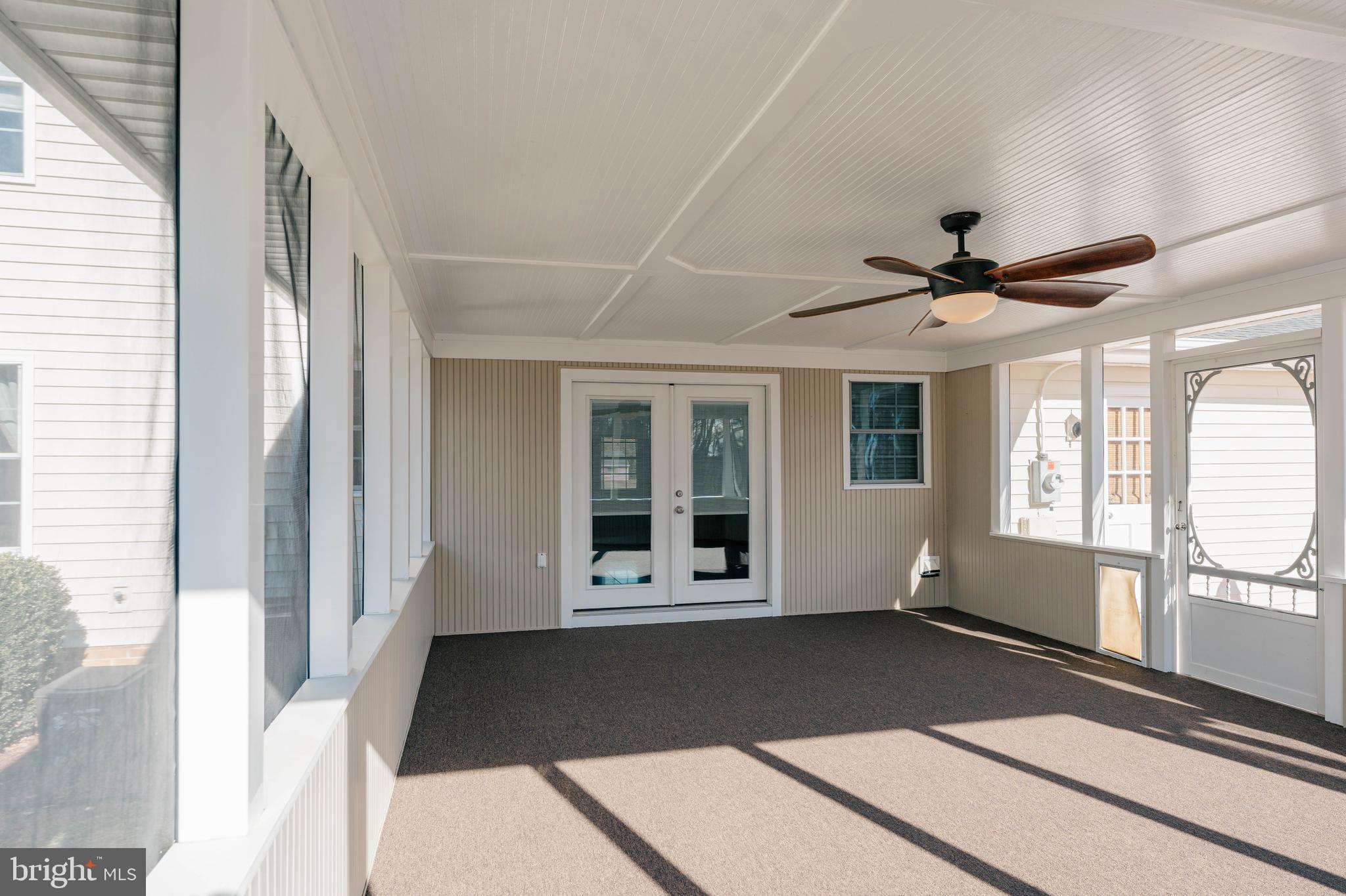 LITTLE CREEK - Residential