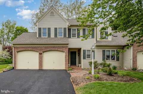 Photo of 349 N DONNERVILLE RD, MOUNTVILLE, PA 17554 (MLS # PALA2034438)