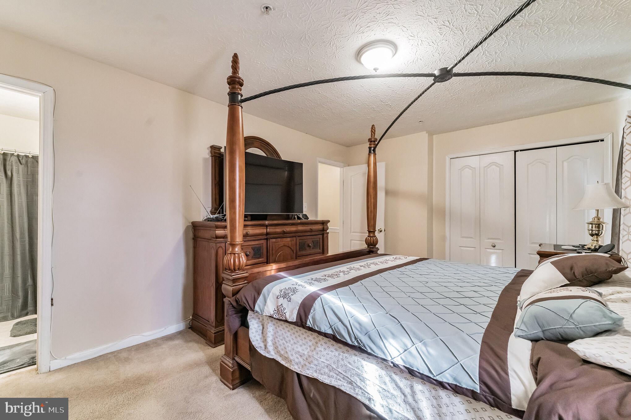 FOREST MILL - Residential