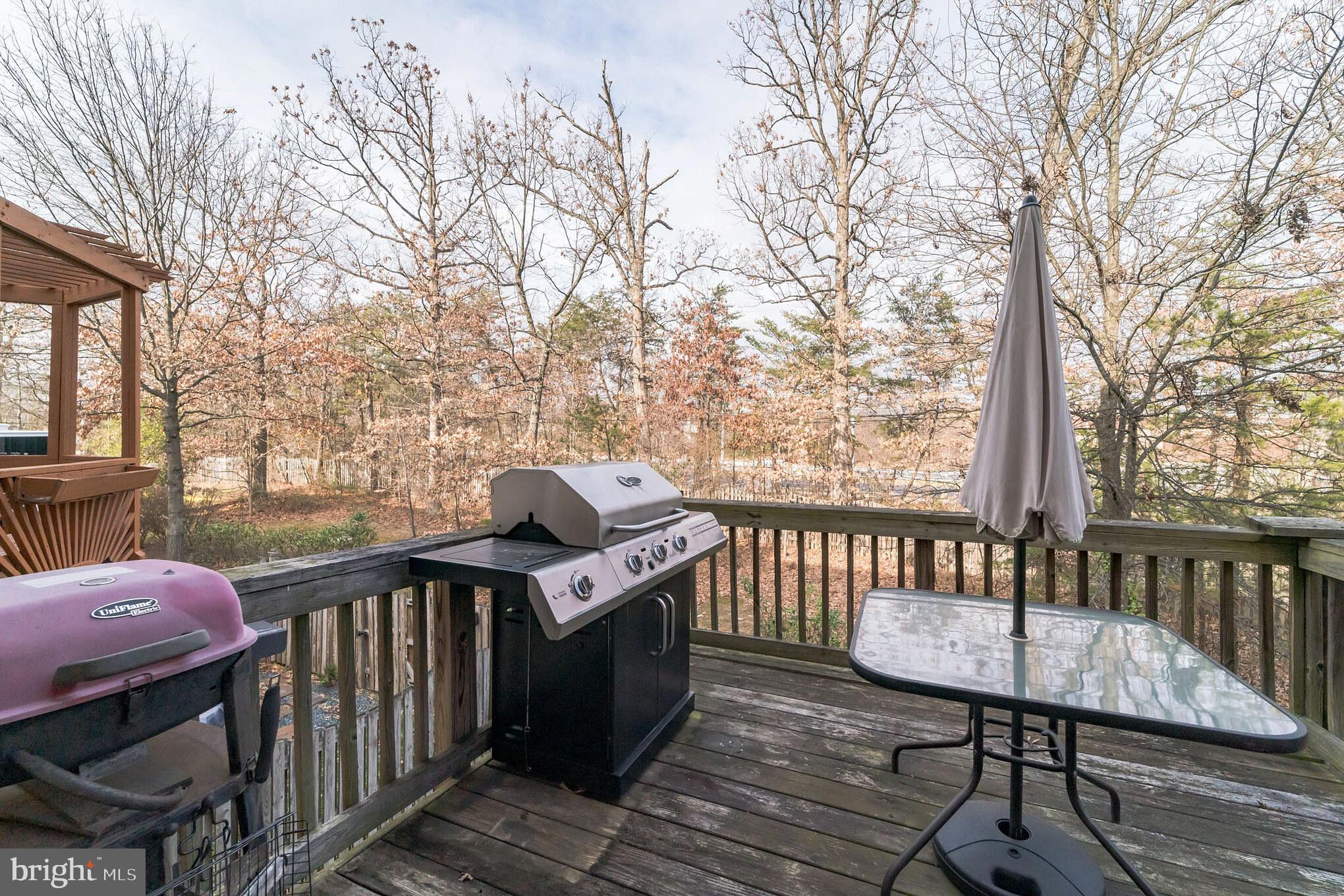 FOREST MILL - Residential