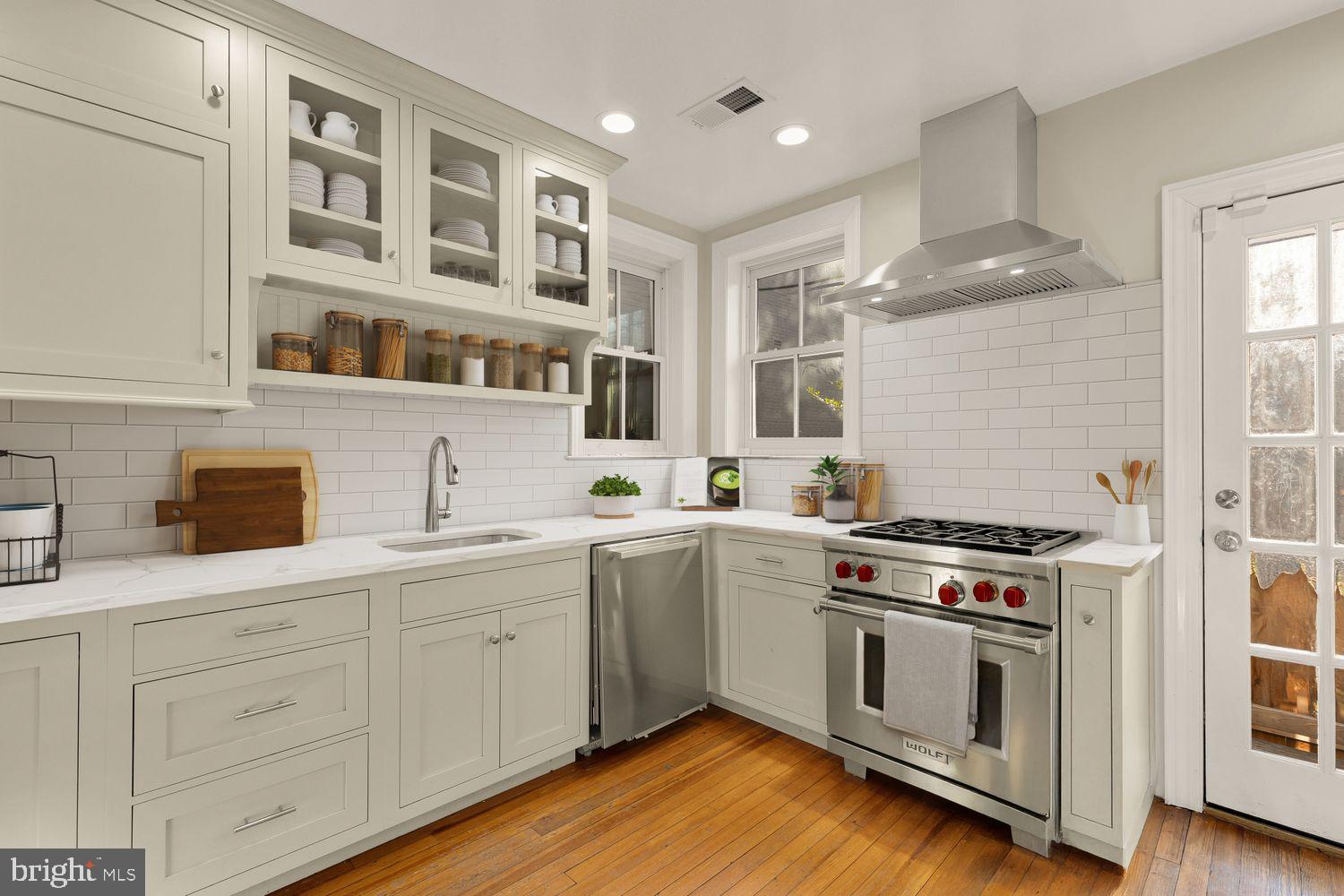GEORGETOWN - Residential