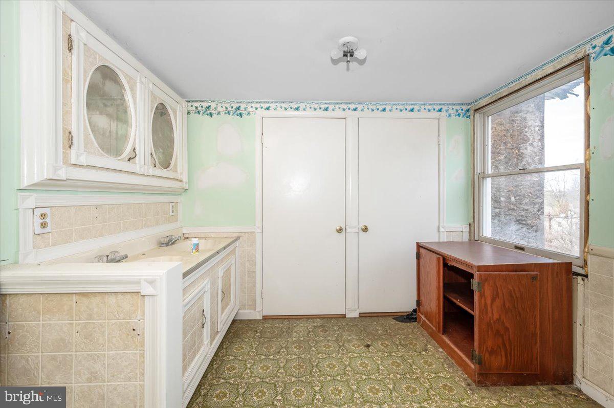 HARPERS FERRY - Residential