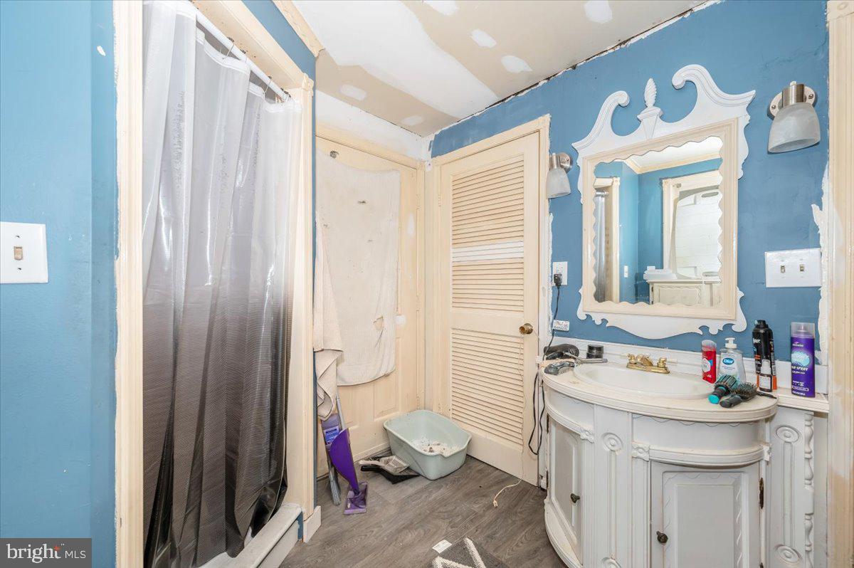 HARPERS FERRY - Residential