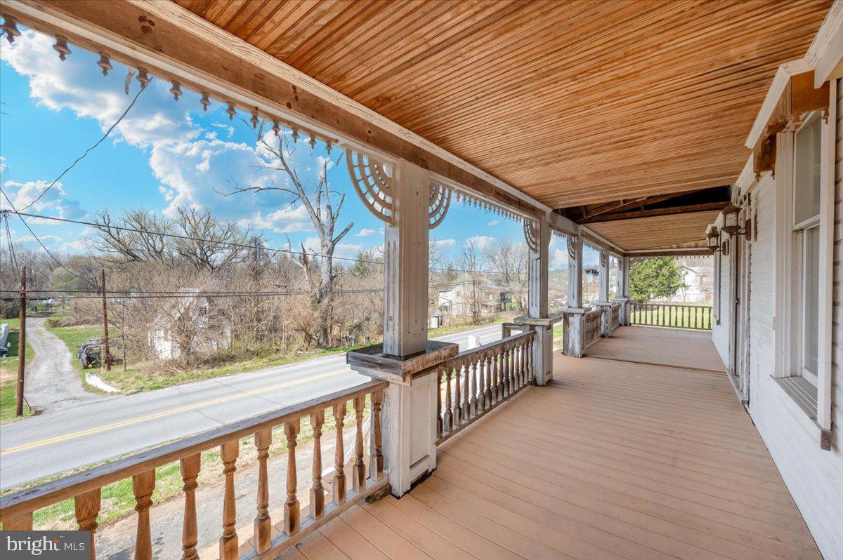 HARPERS FERRY - Residential