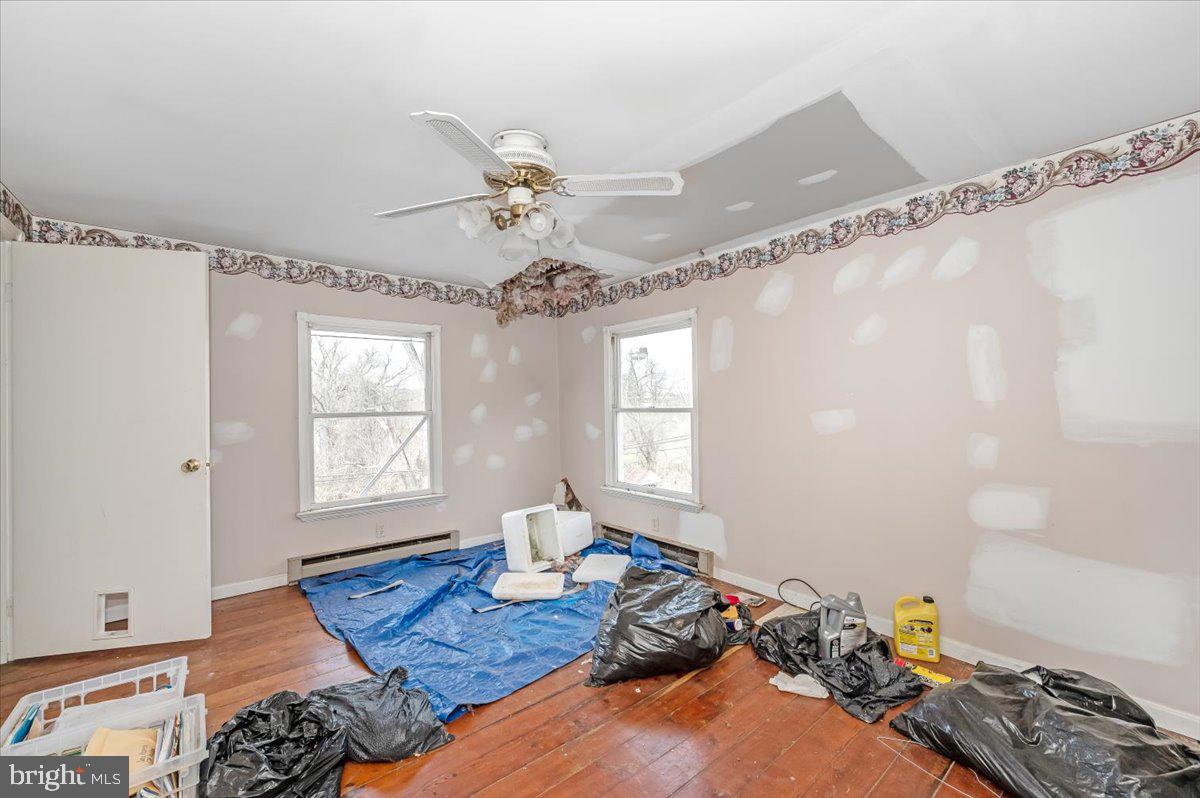 HARPERS FERRY - Residential