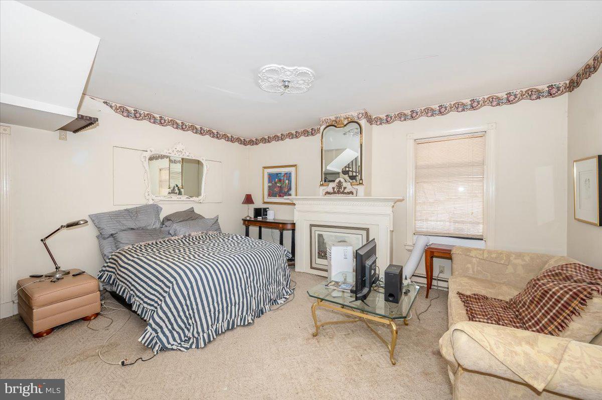 HARPERS FERRY - Residential