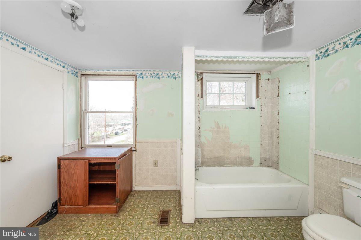 HARPERS FERRY - Residential