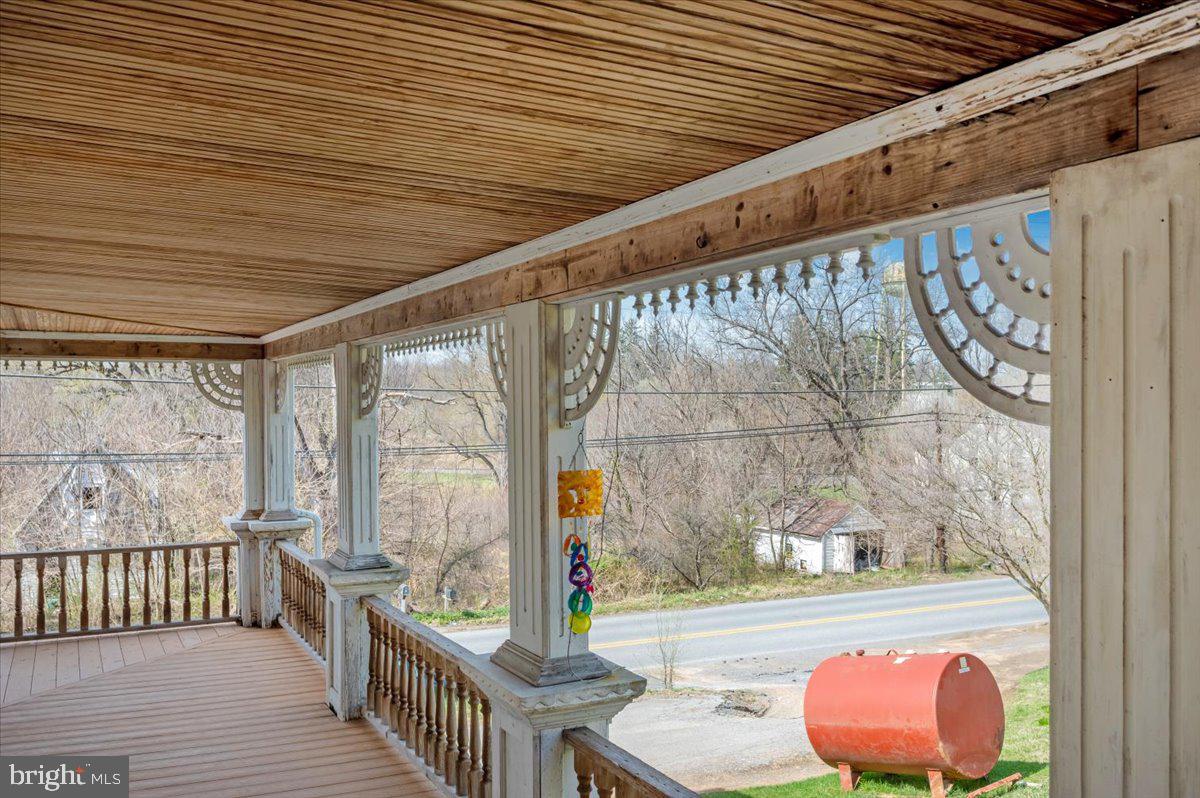 HARPERS FERRY - Residential