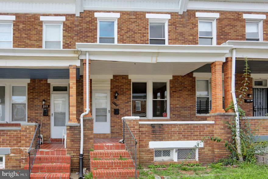 Move in ready home complete with first floor bedroom or whatever you want it to be. Great front porch and walking distance to the park, stores, bus-line, & restaurants. Parking in the back or plenty of street parking. More photos coming - there is a flush on the lower level. This is a 1031 Exchange.