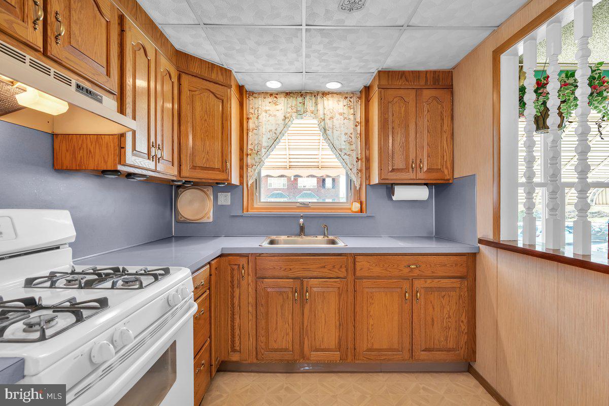 RHAWNHURST - Residential