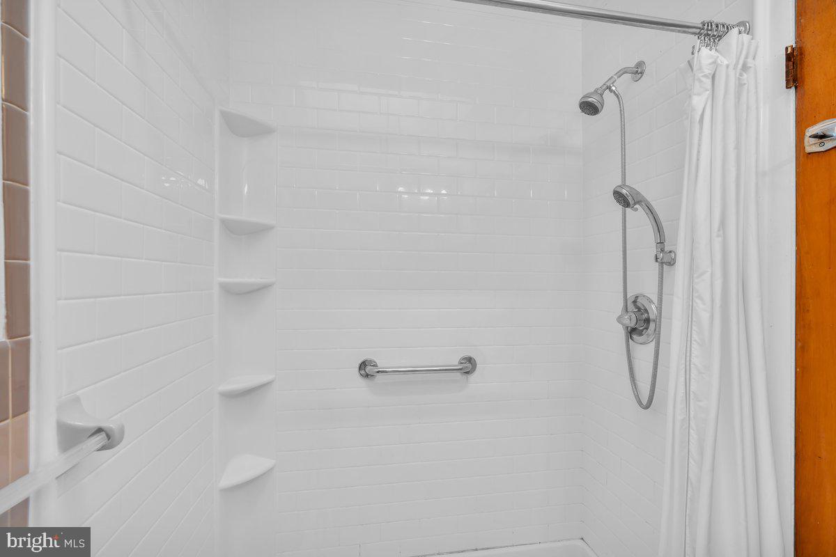 RHAWNHURST - Residential