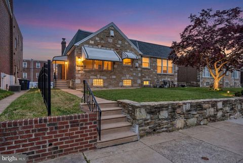 2113 EMERSON STREET PHILADELPHIA PA 19152