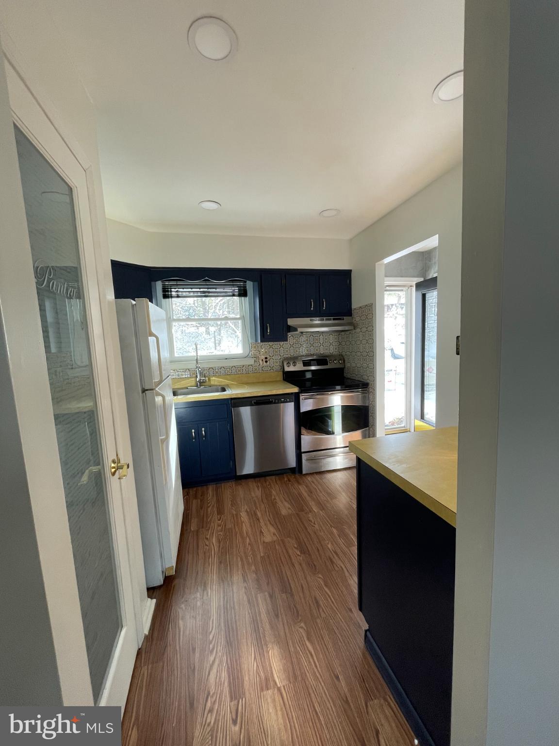 MILLSTREAM - Residential