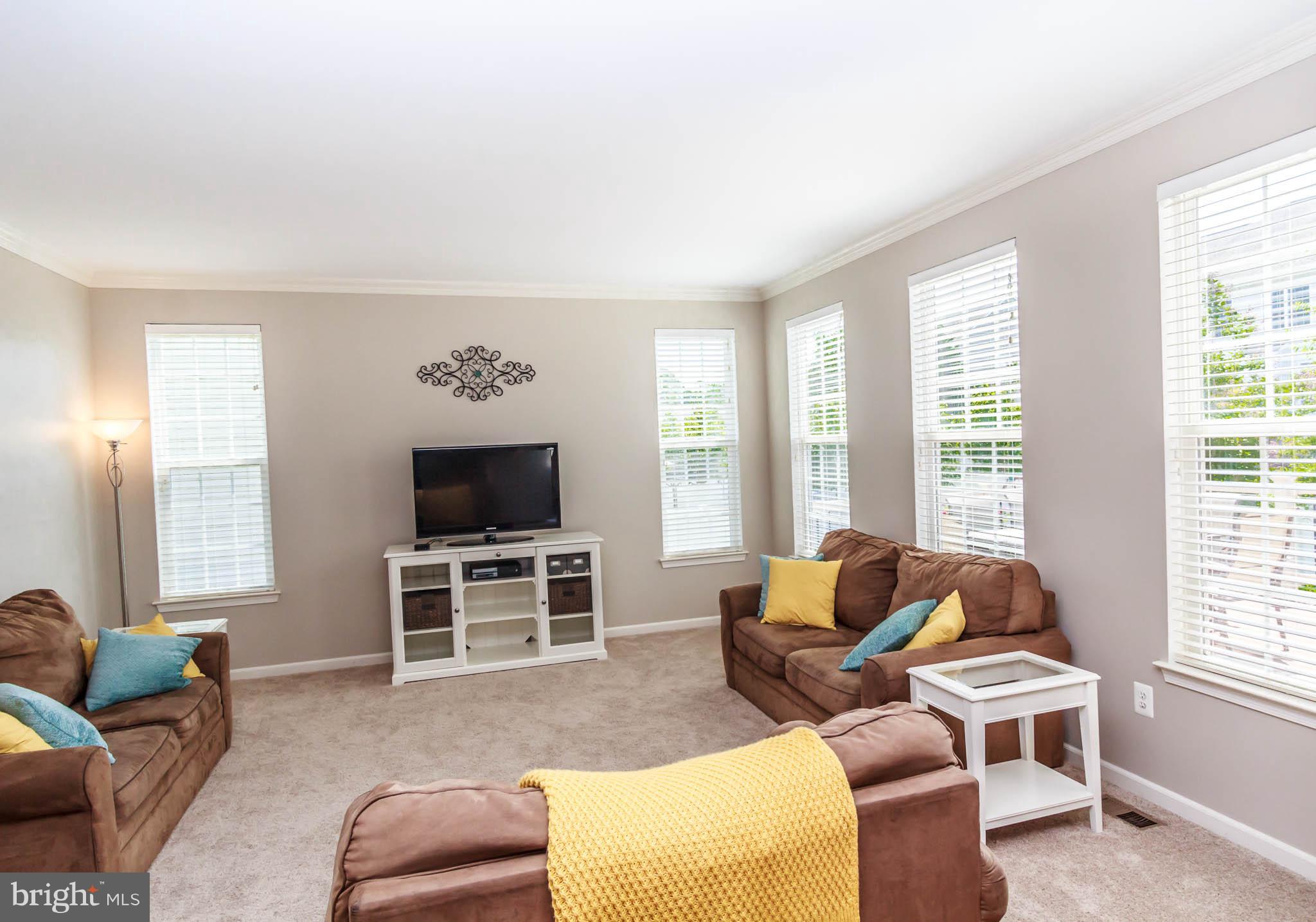 COVENTRY FARMS - Residential