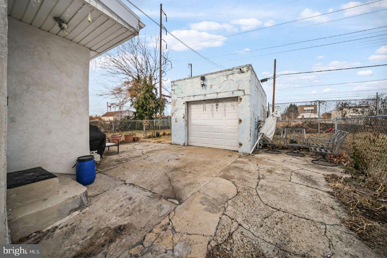 BRIDESBURG - Residential