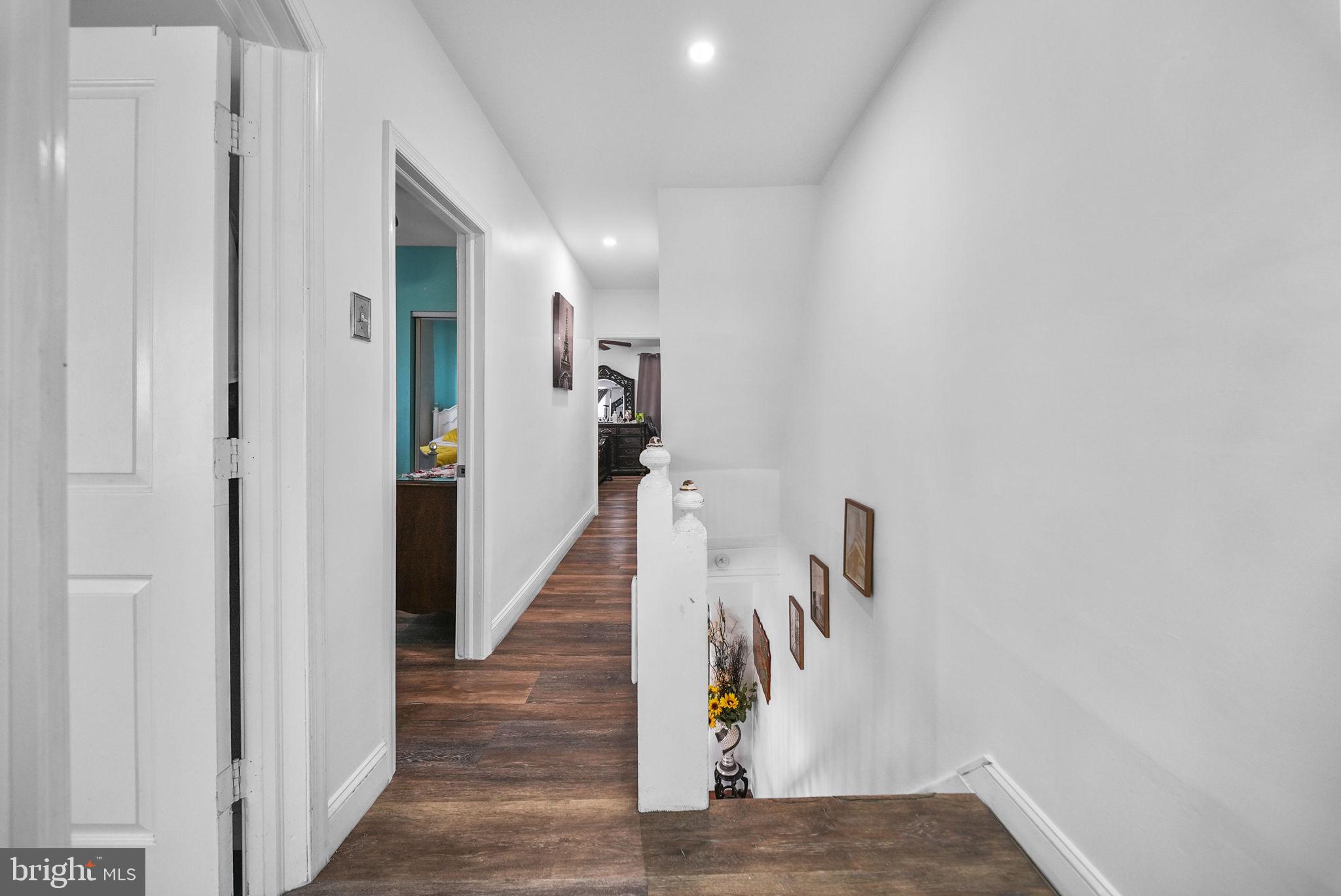 BRIDESBURG - Residential