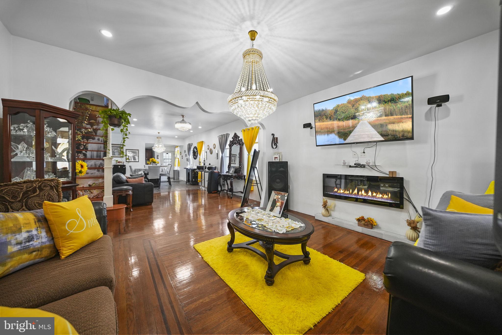 BRIDESBURG - Residential