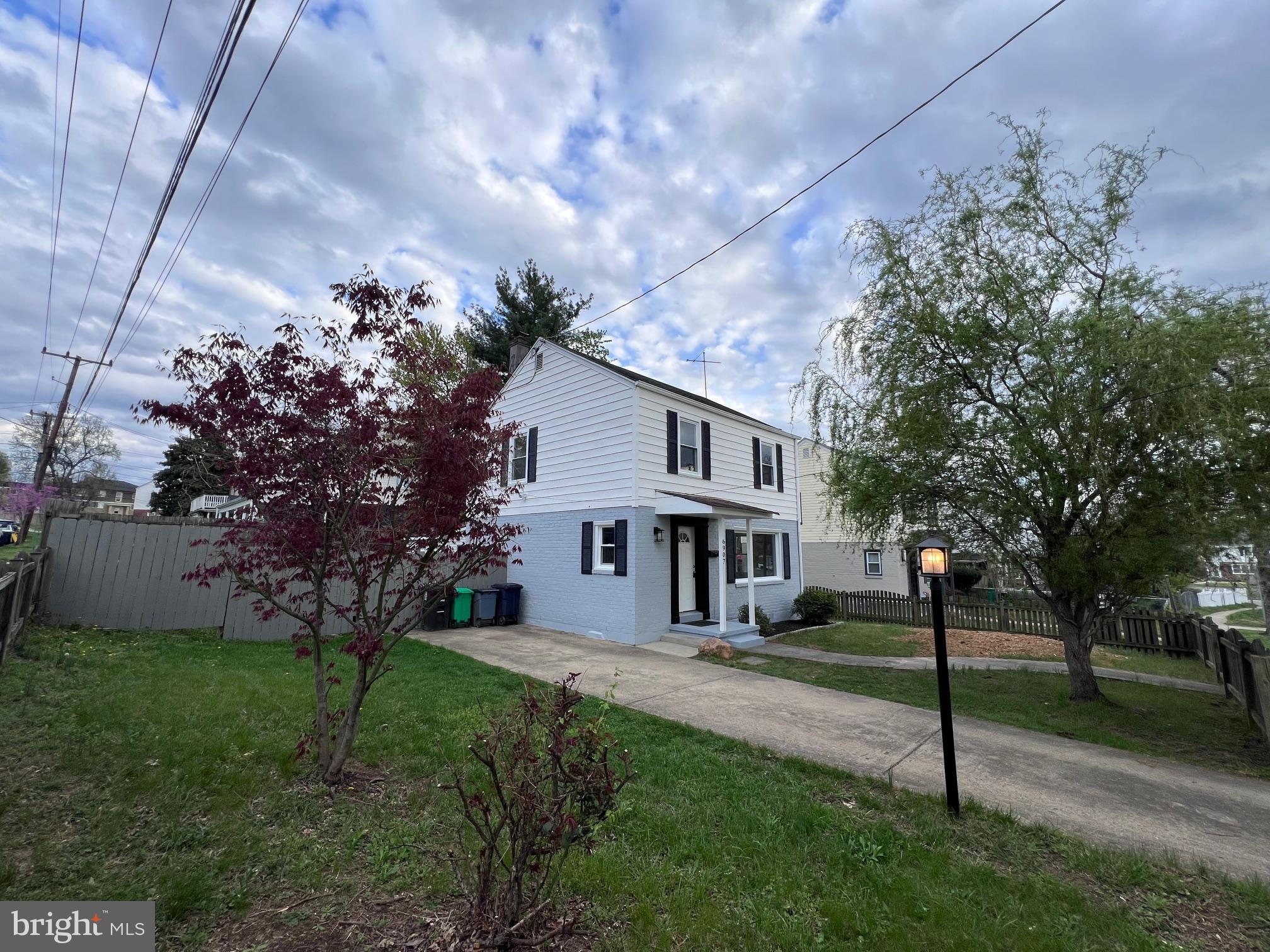 PARKLAWN - Residential