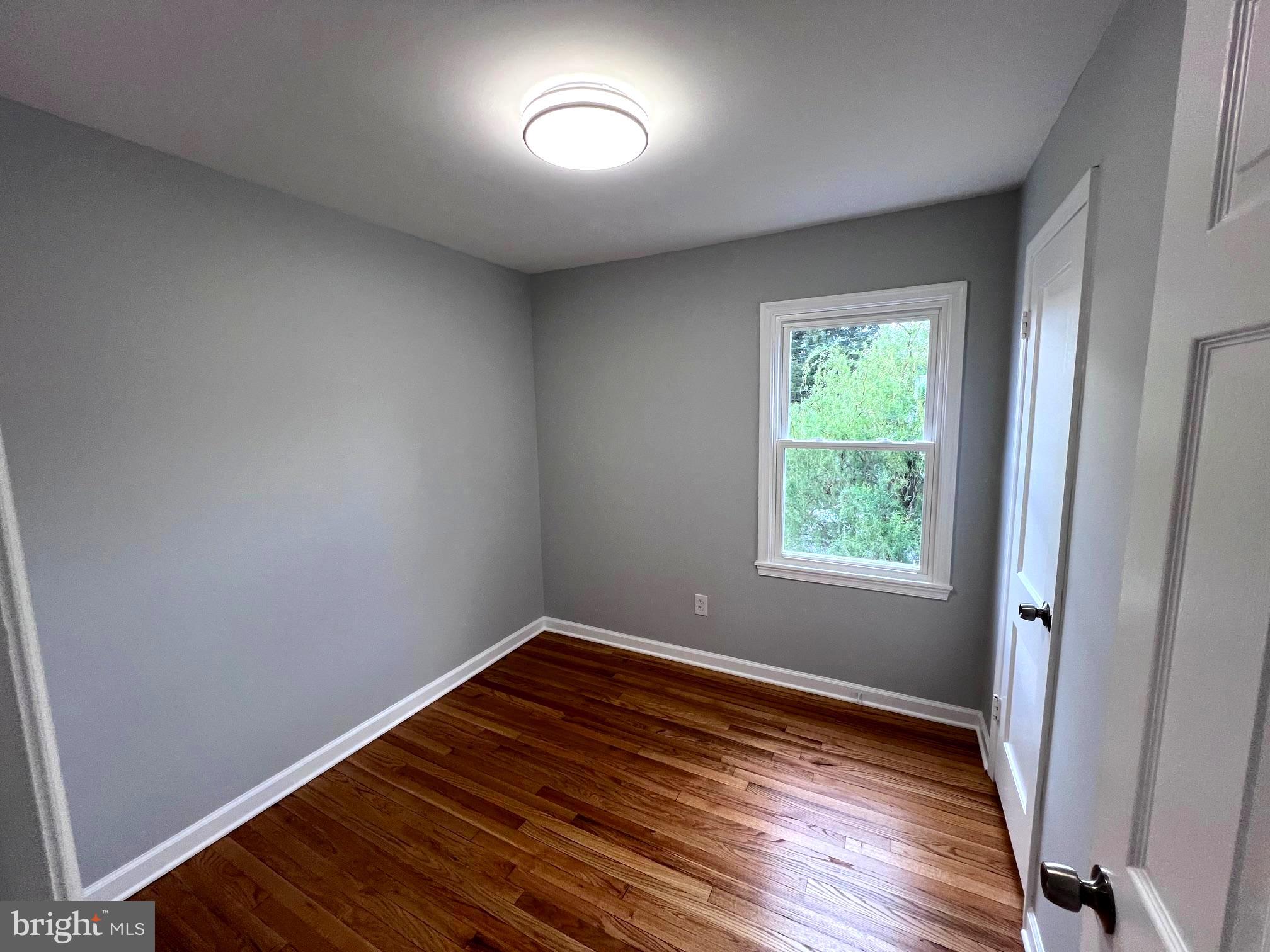 PARKLAWN - Residential