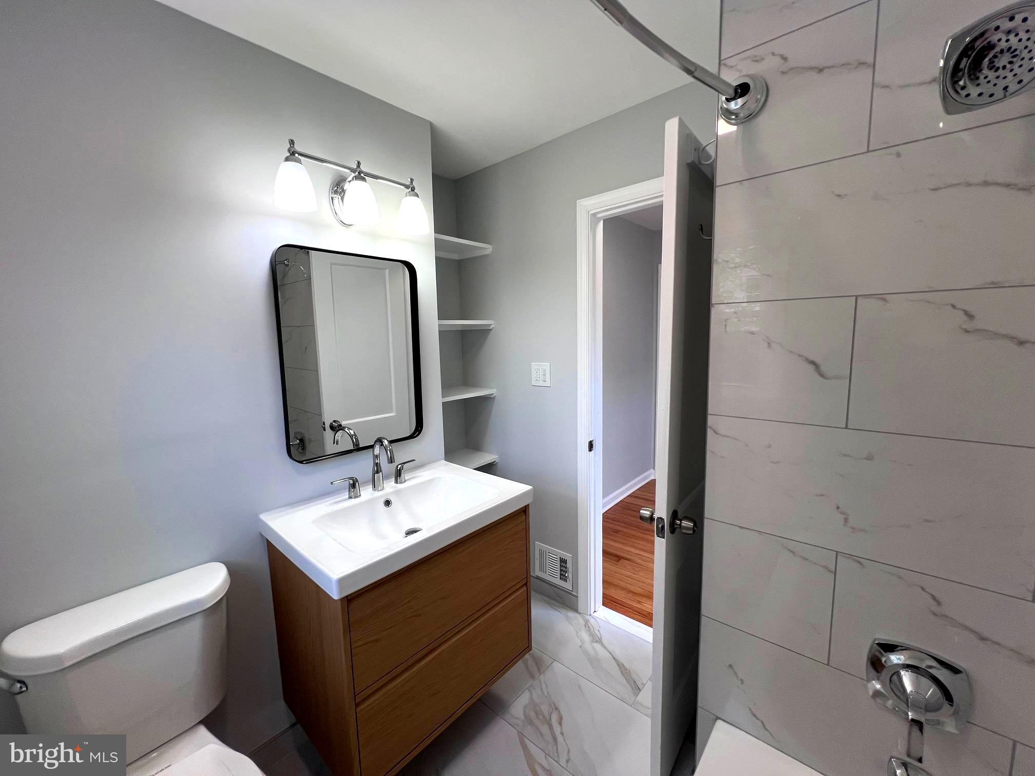 PARKLAWN - Residential