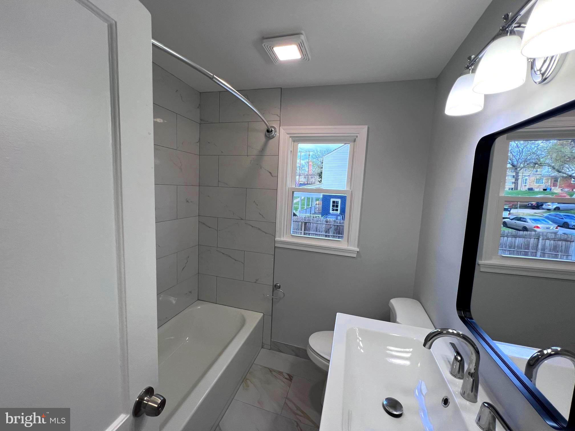 PARKLAWN - Residential