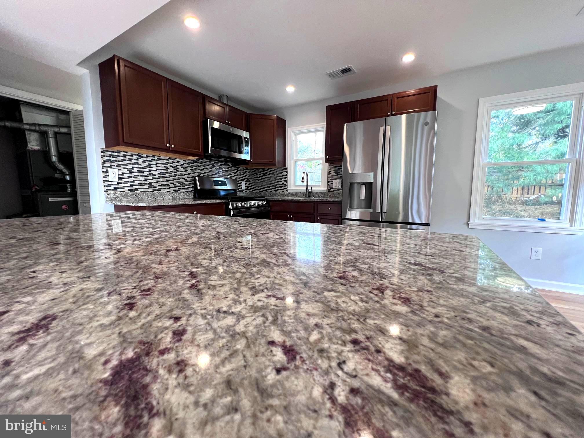 PARKLAWN - Residential