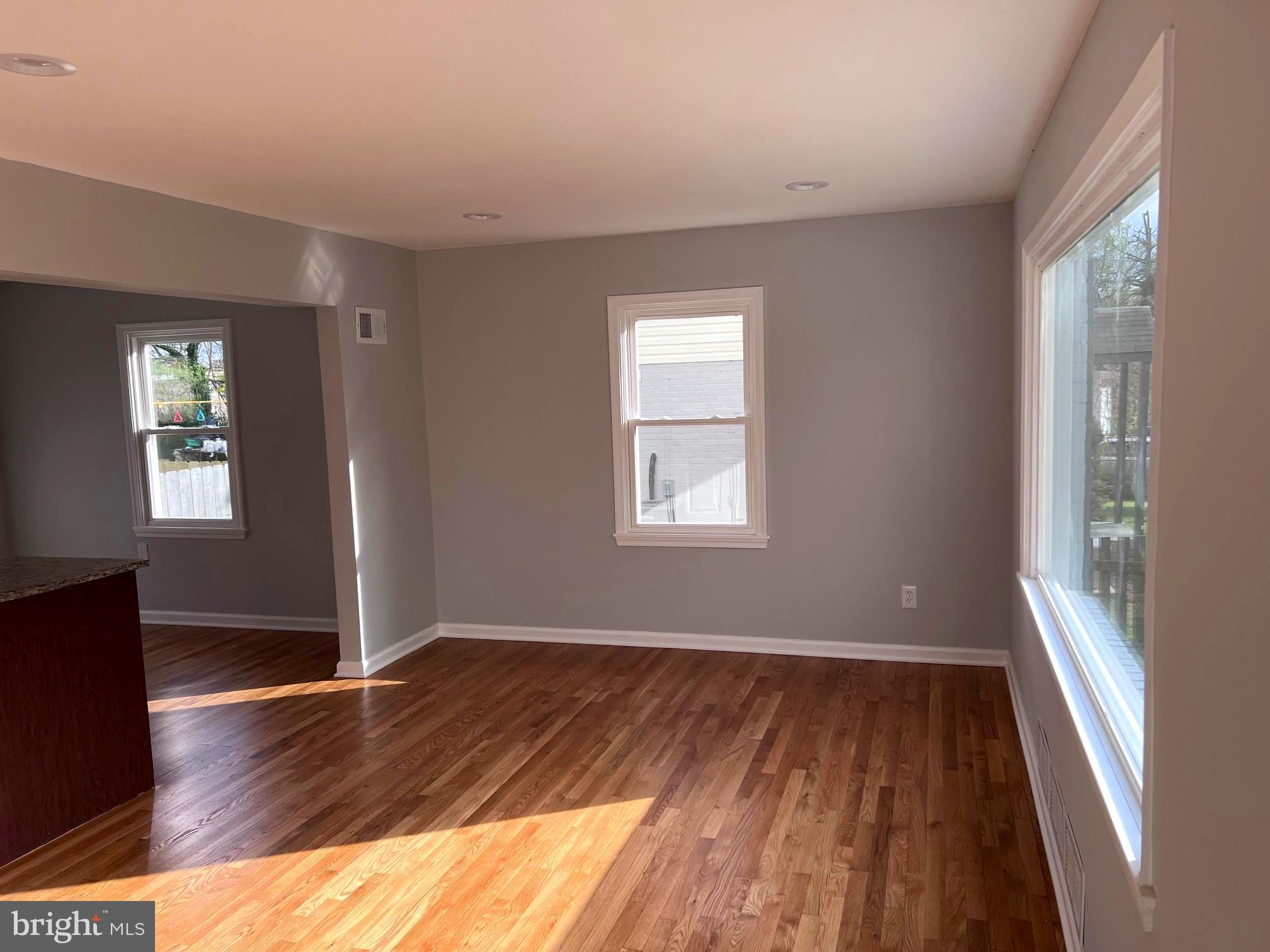 PARKLAWN - Residential