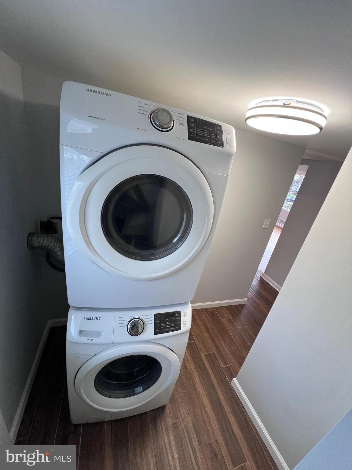 PARKLAWN - Residential