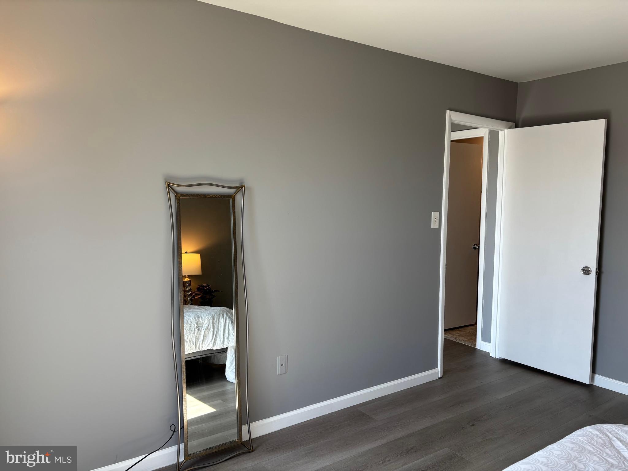 WALNUT GROVE - Residential Lease