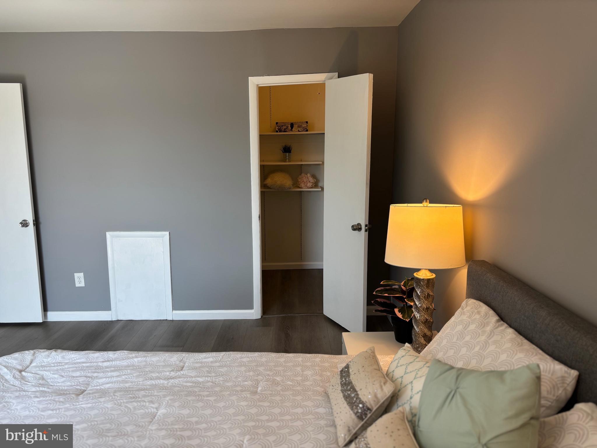 WALNUT GROVE - Residential Lease