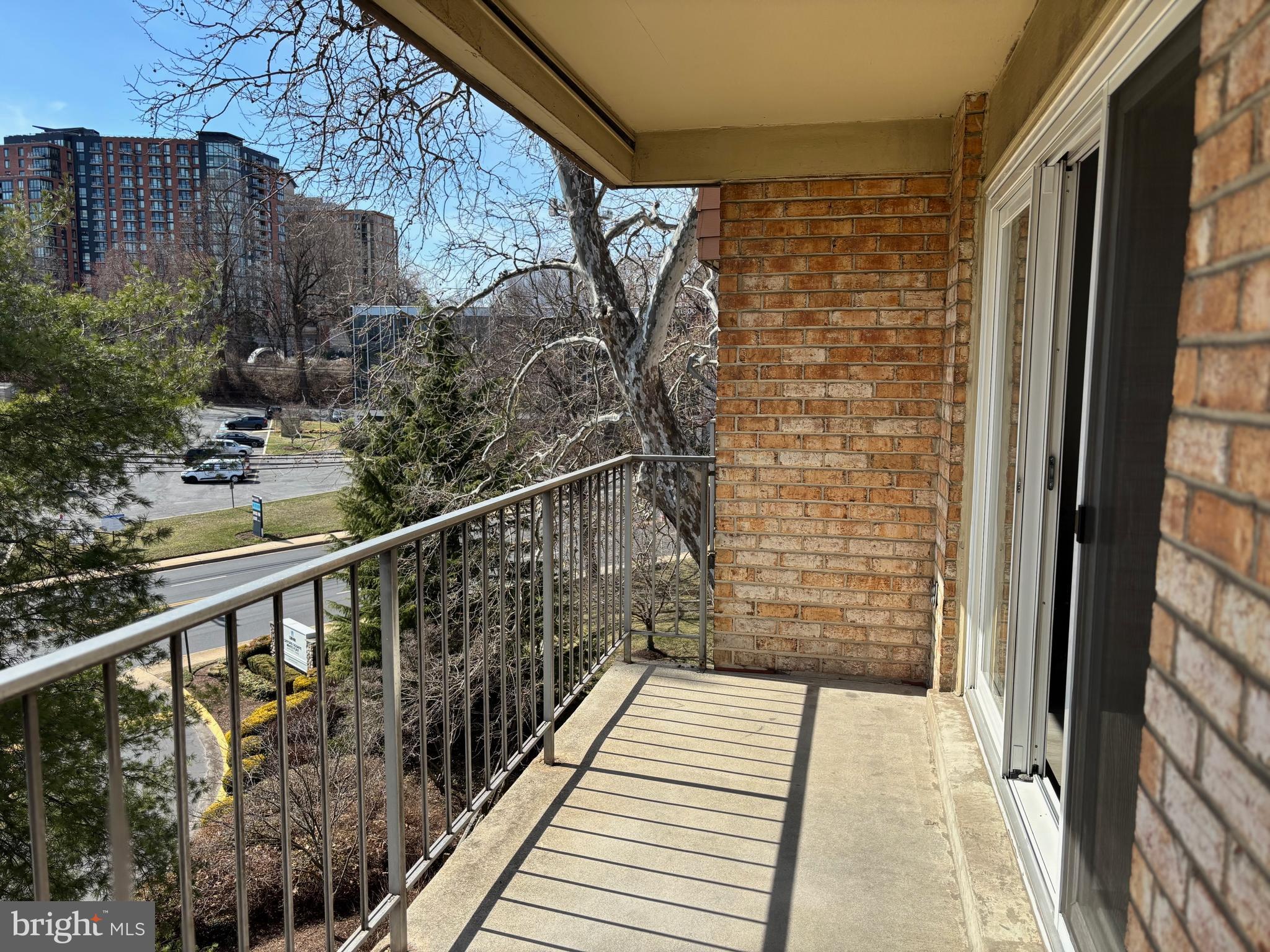 WALNUT GROVE - Residential Lease