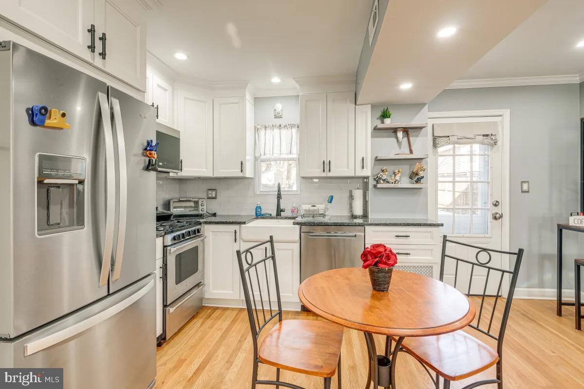 WAKEFIELD - Residential Lease