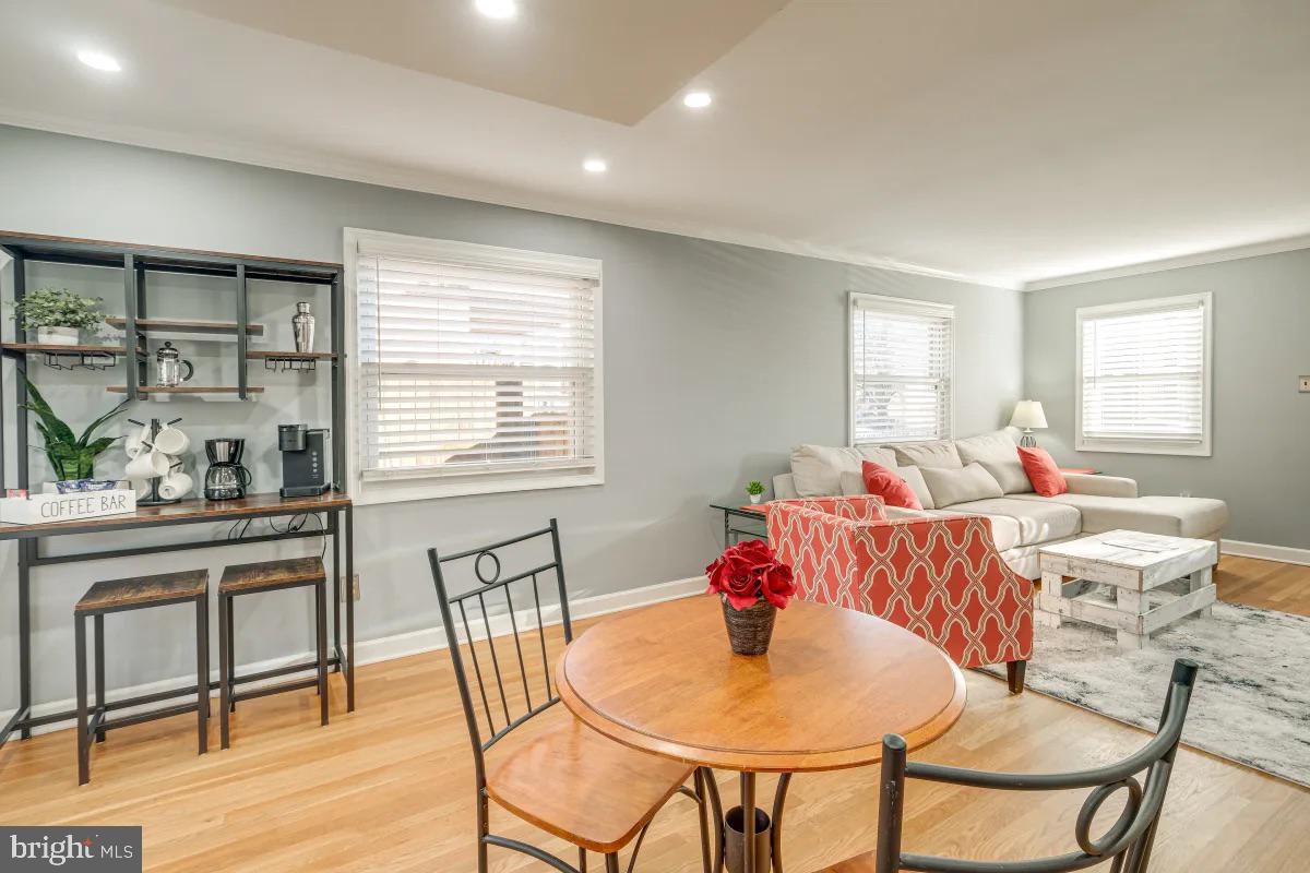 WAKEFIELD - Residential Lease