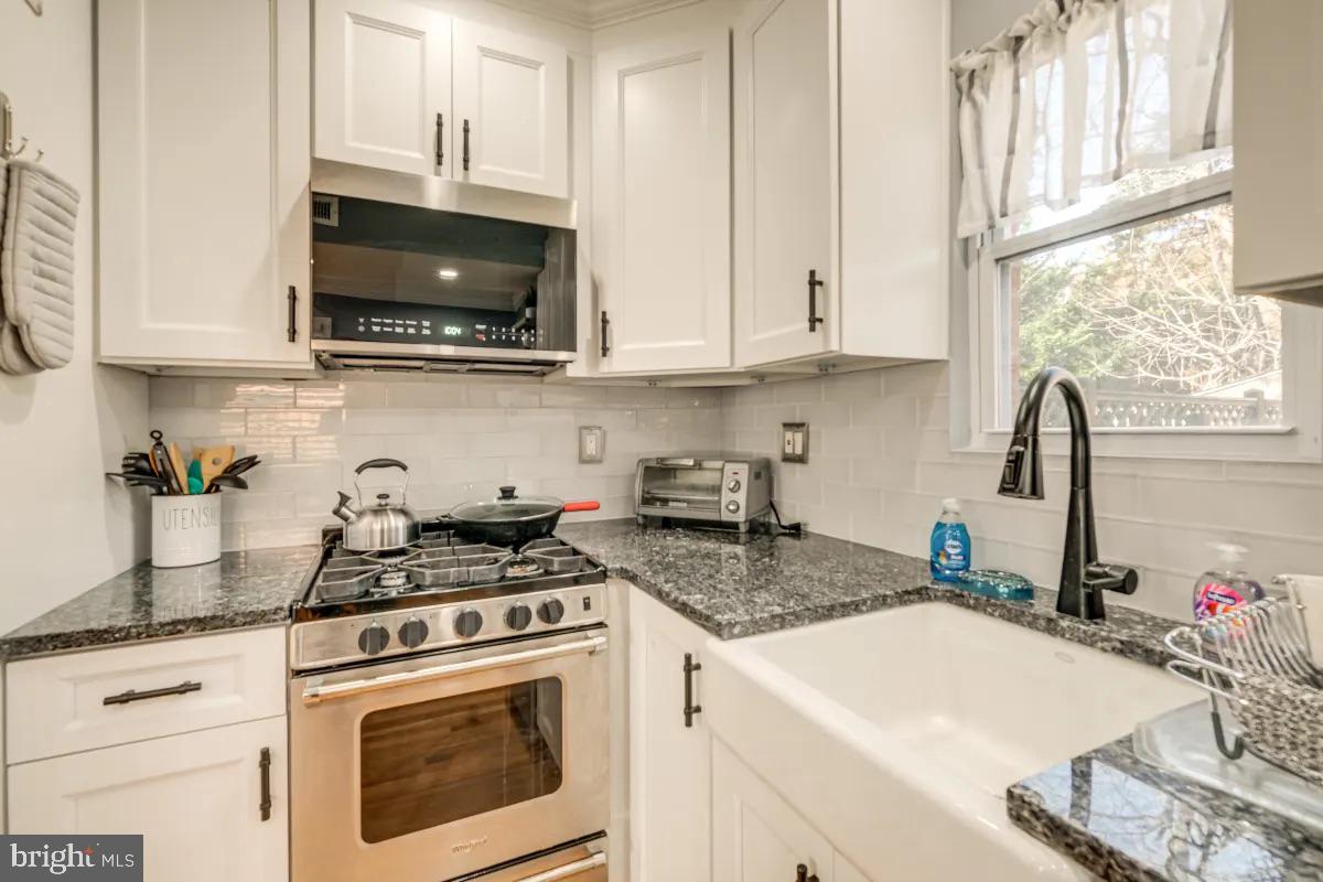 WAKEFIELD - Residential Lease