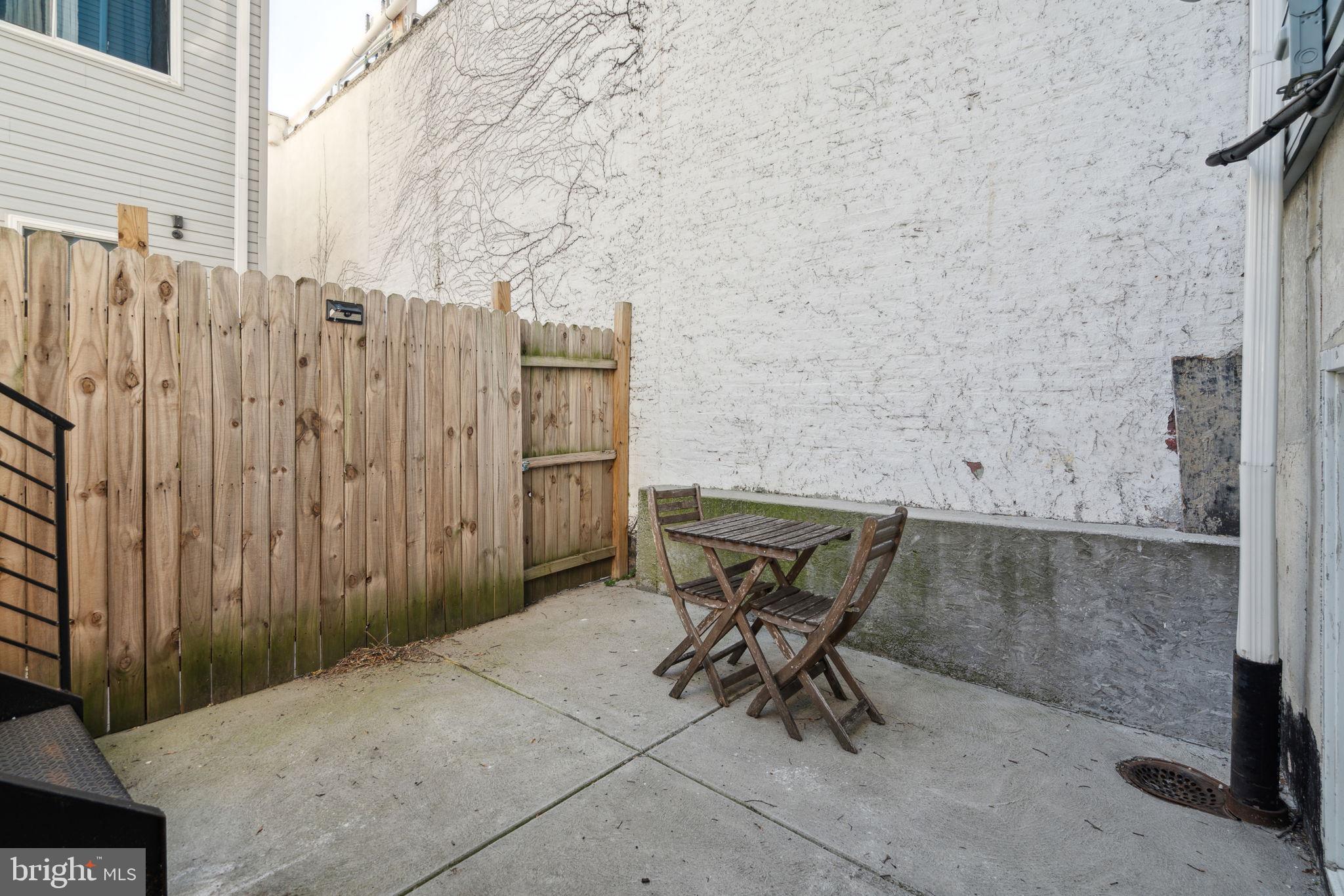 FISHTOWN - Residential Lease