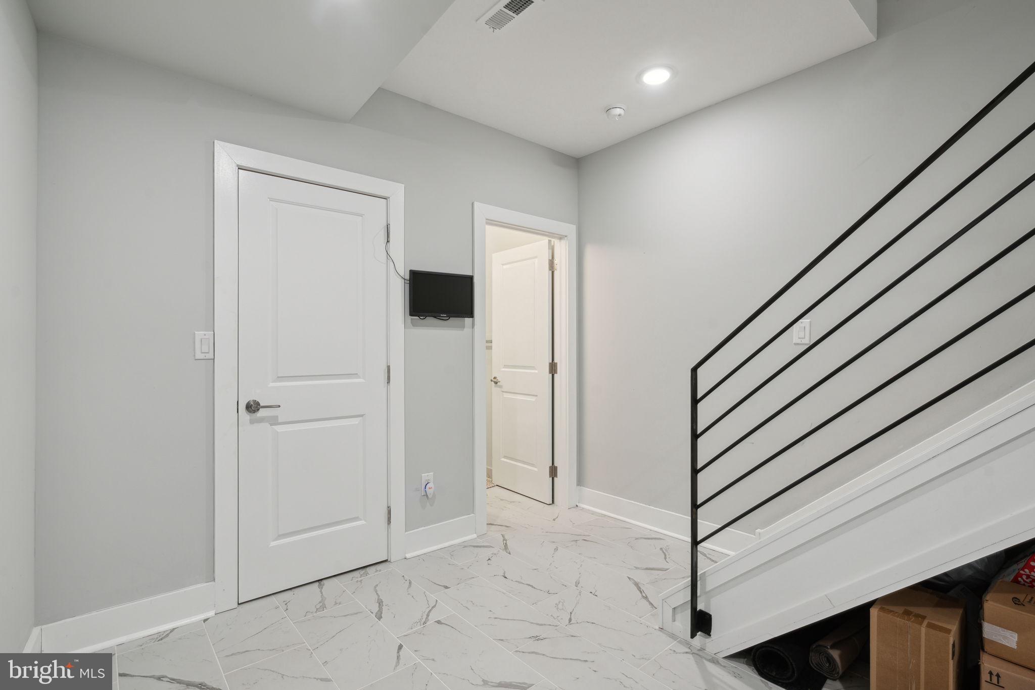 FISHTOWN - Residential Lease