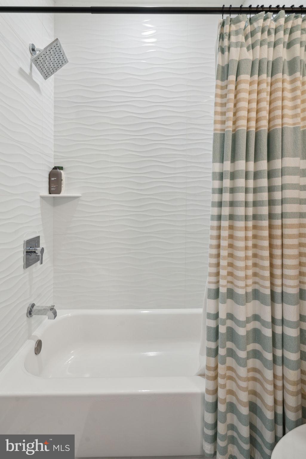 FISHTOWN - Residential Lease