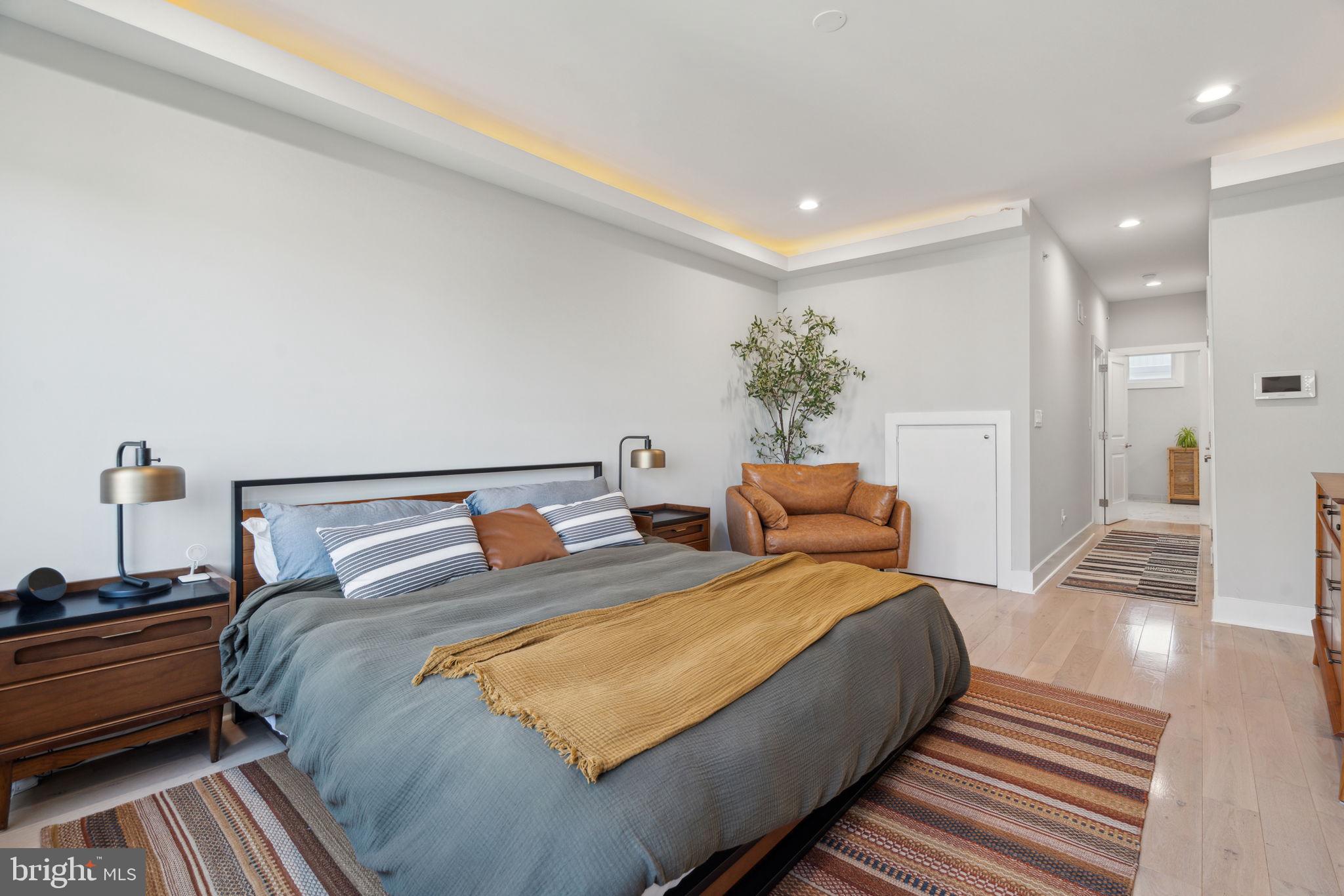 FISHTOWN - Residential Lease