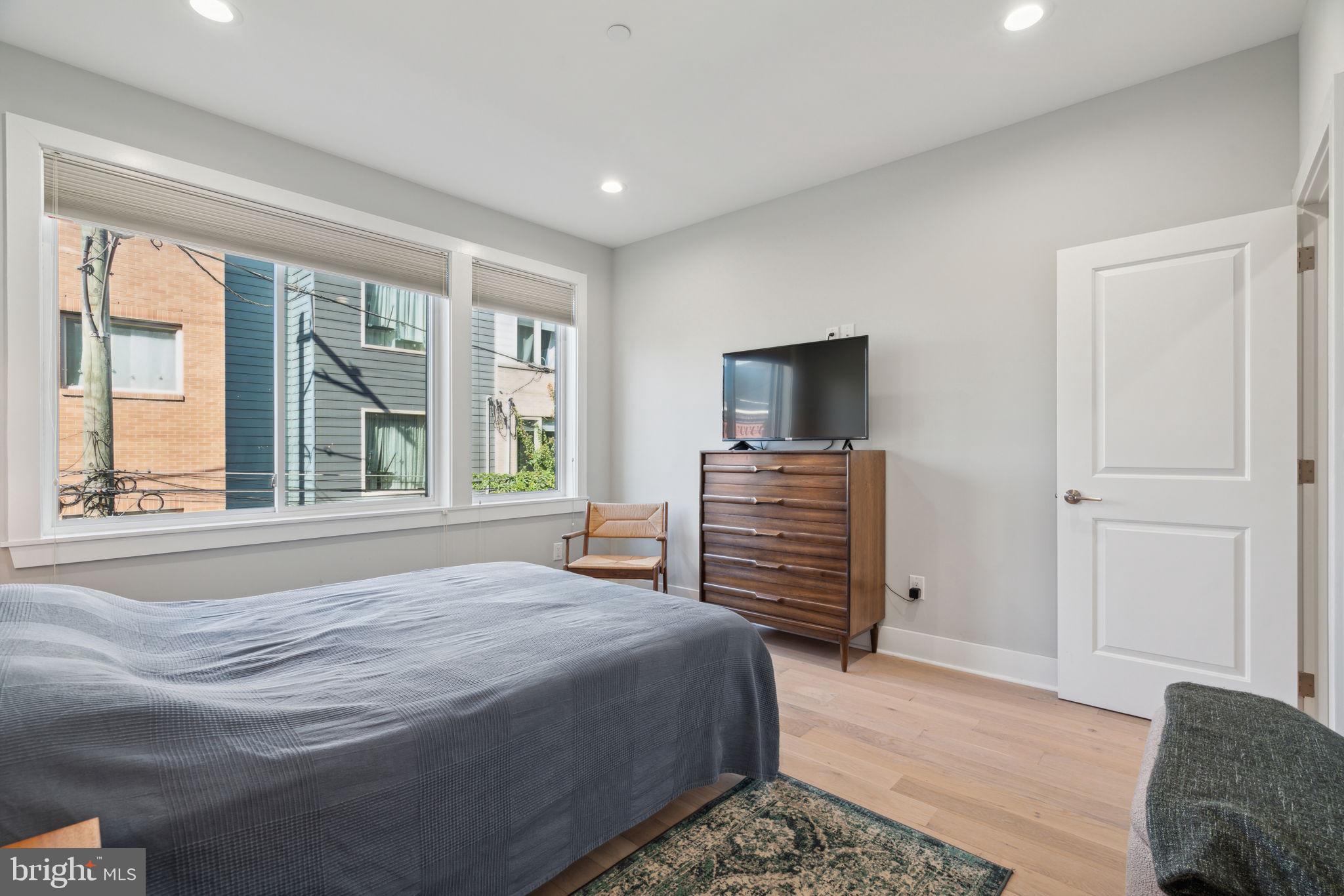 FISHTOWN - Residential Lease