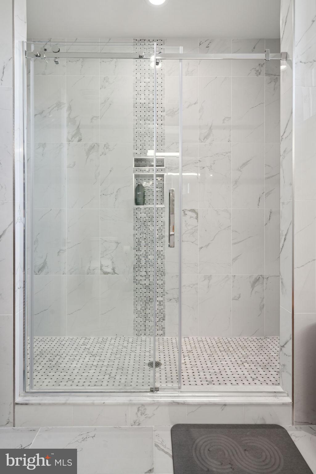 FISHTOWN - Residential Lease