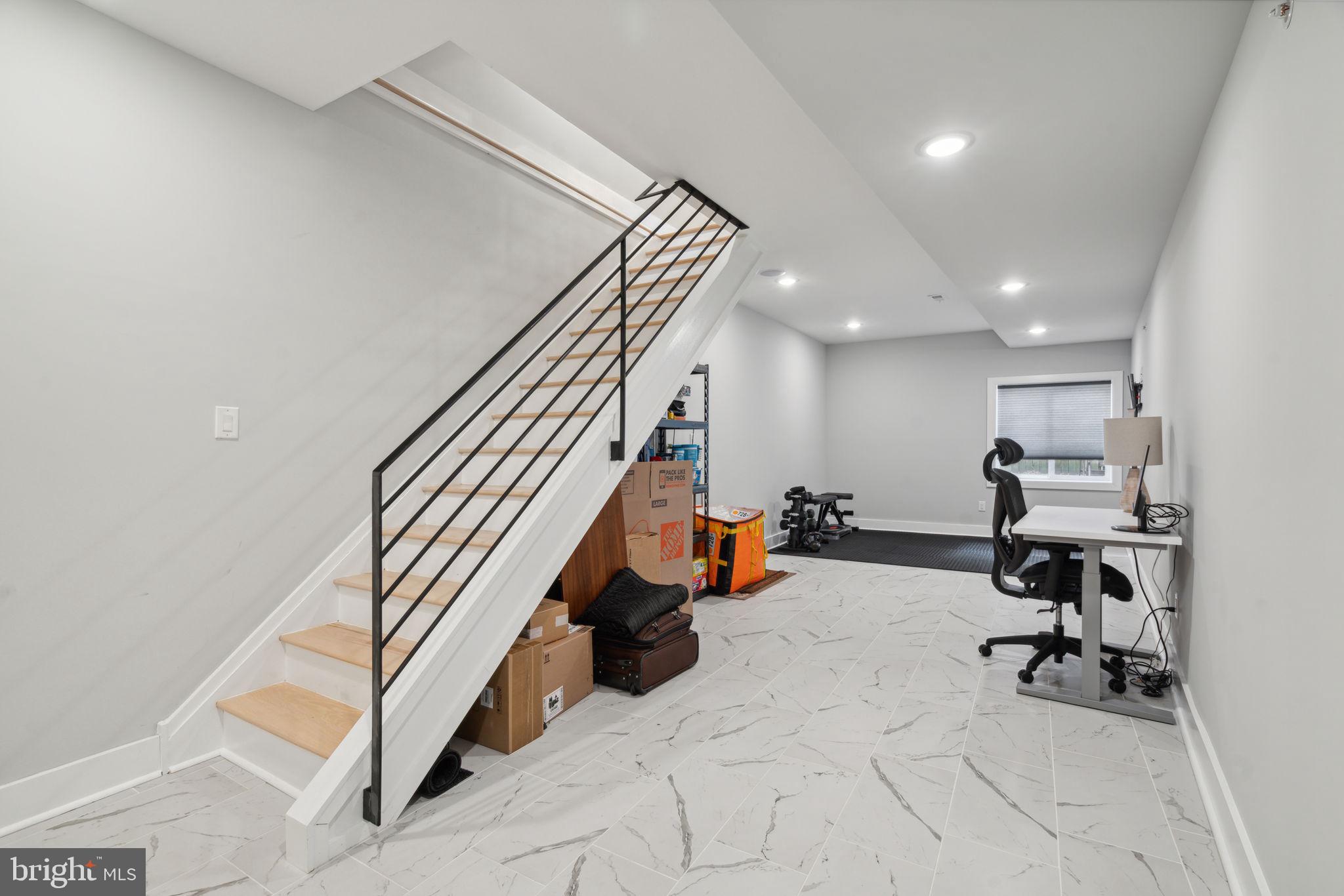 FISHTOWN - Residential Lease