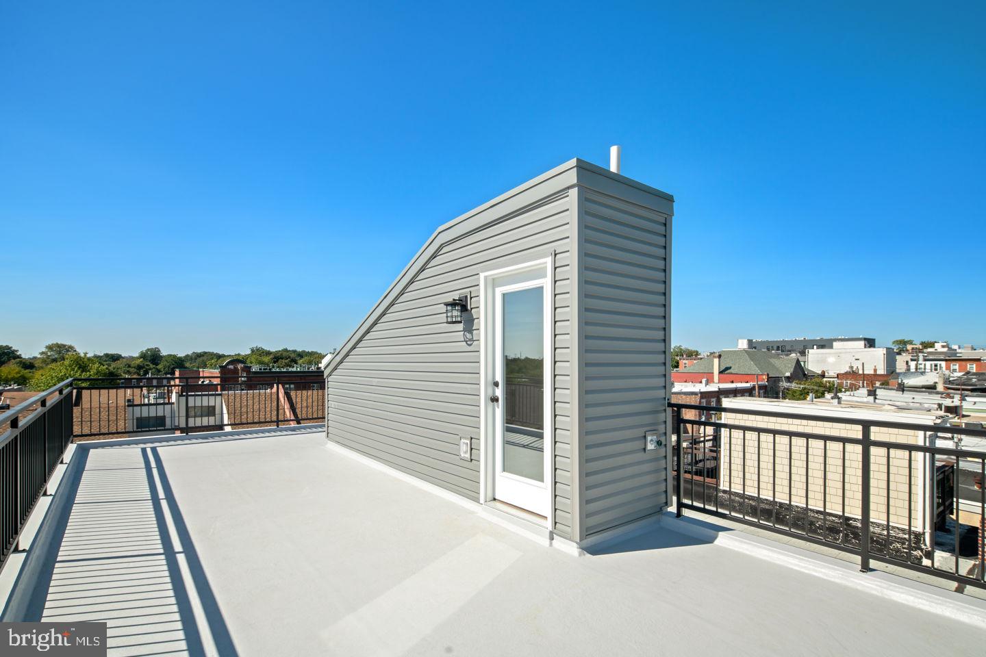 ART MUSEUM AREA - Residential