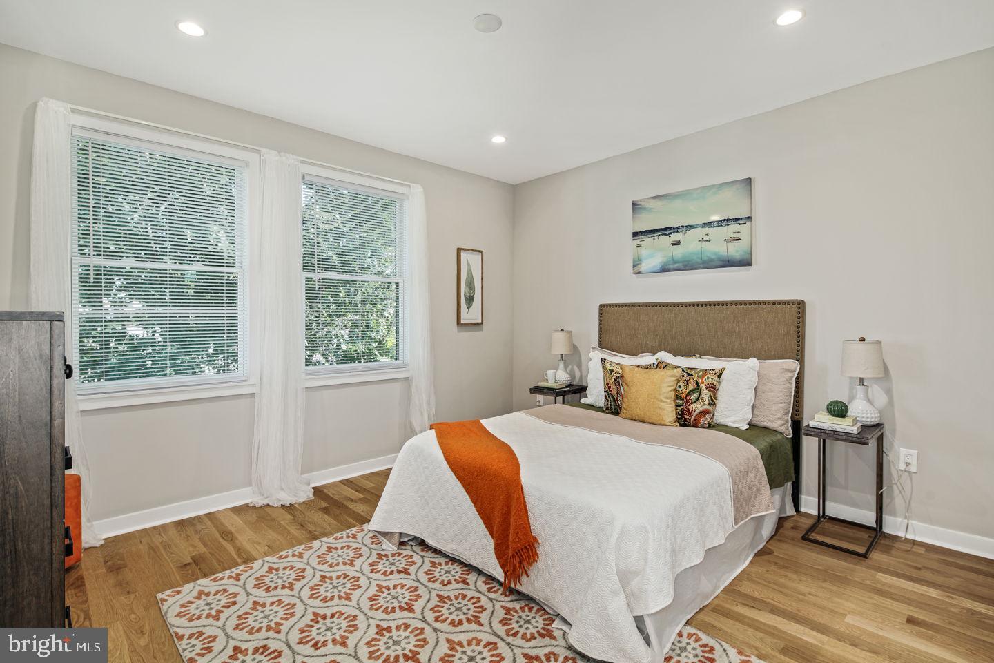 ART MUSEUM AREA - Residential