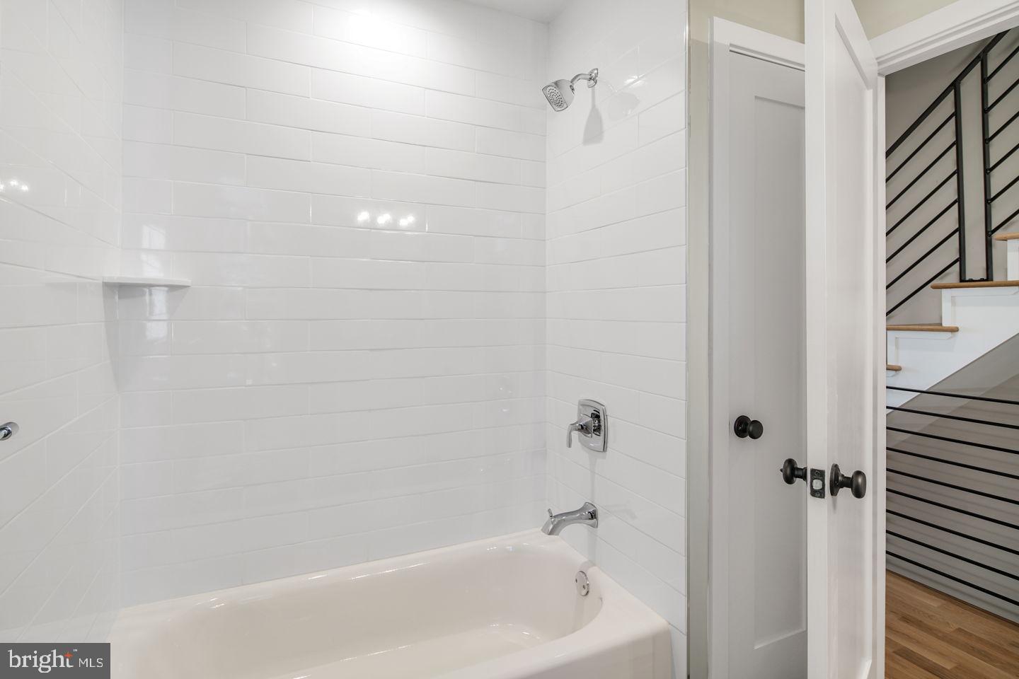 ART MUSEUM AREA - Residential