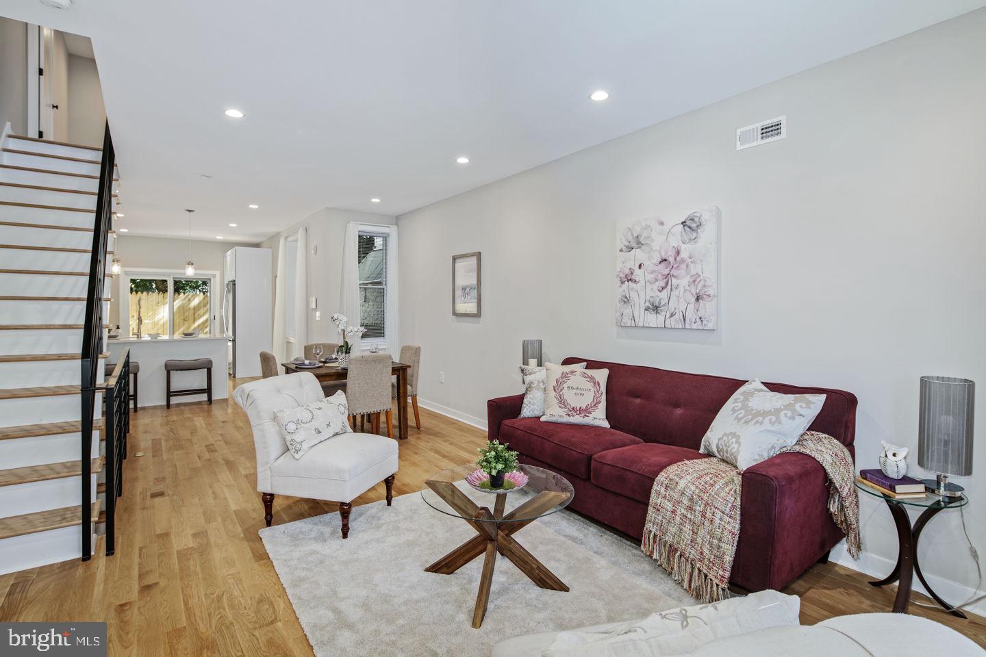 ART MUSEUM AREA - Residential