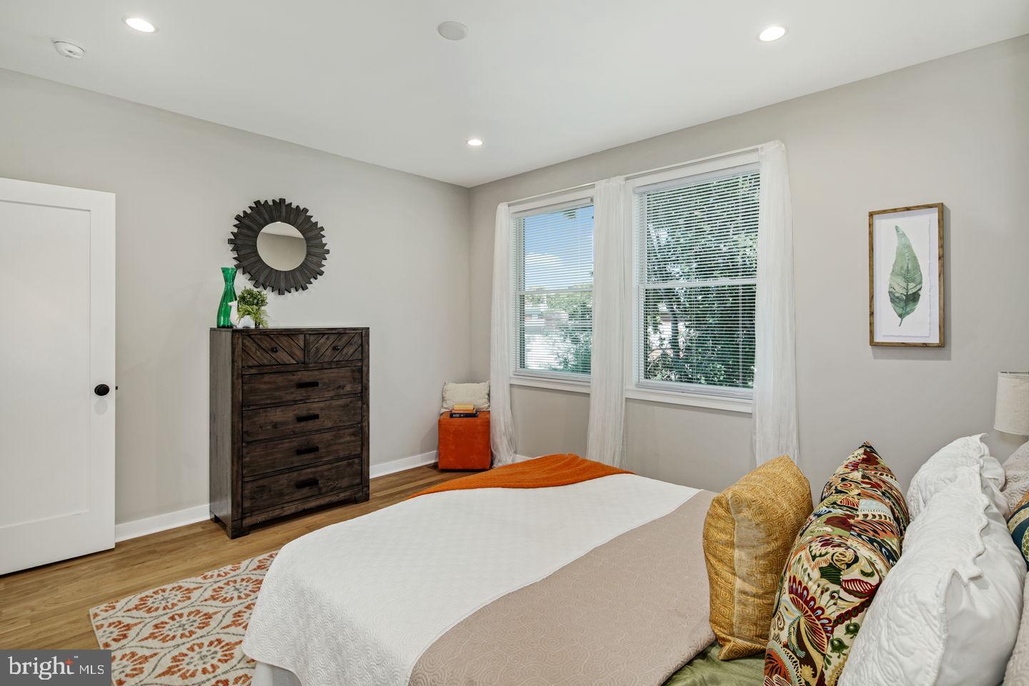 ART MUSEUM AREA - Residential