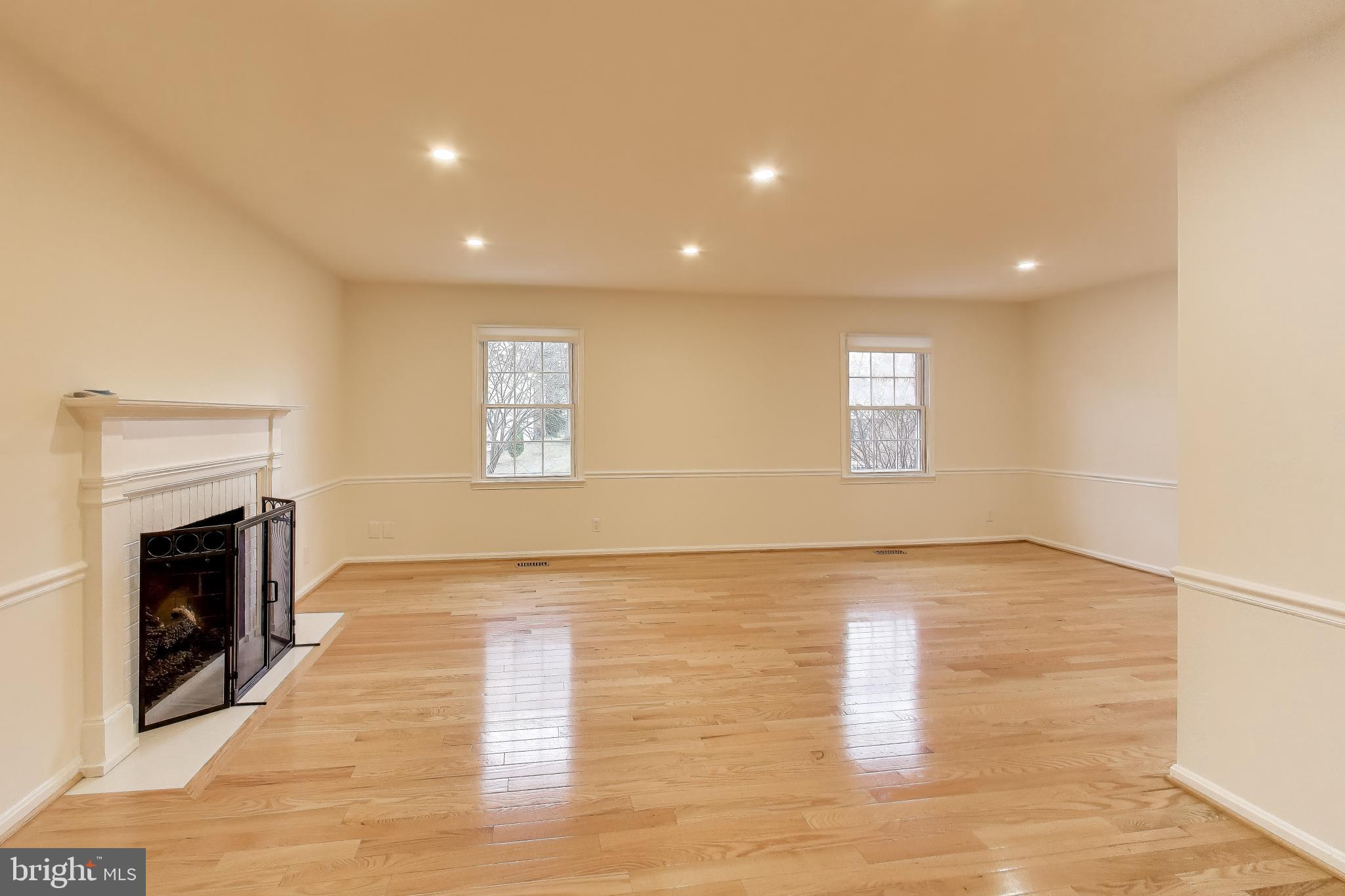 DIAMOND FARM - Residential