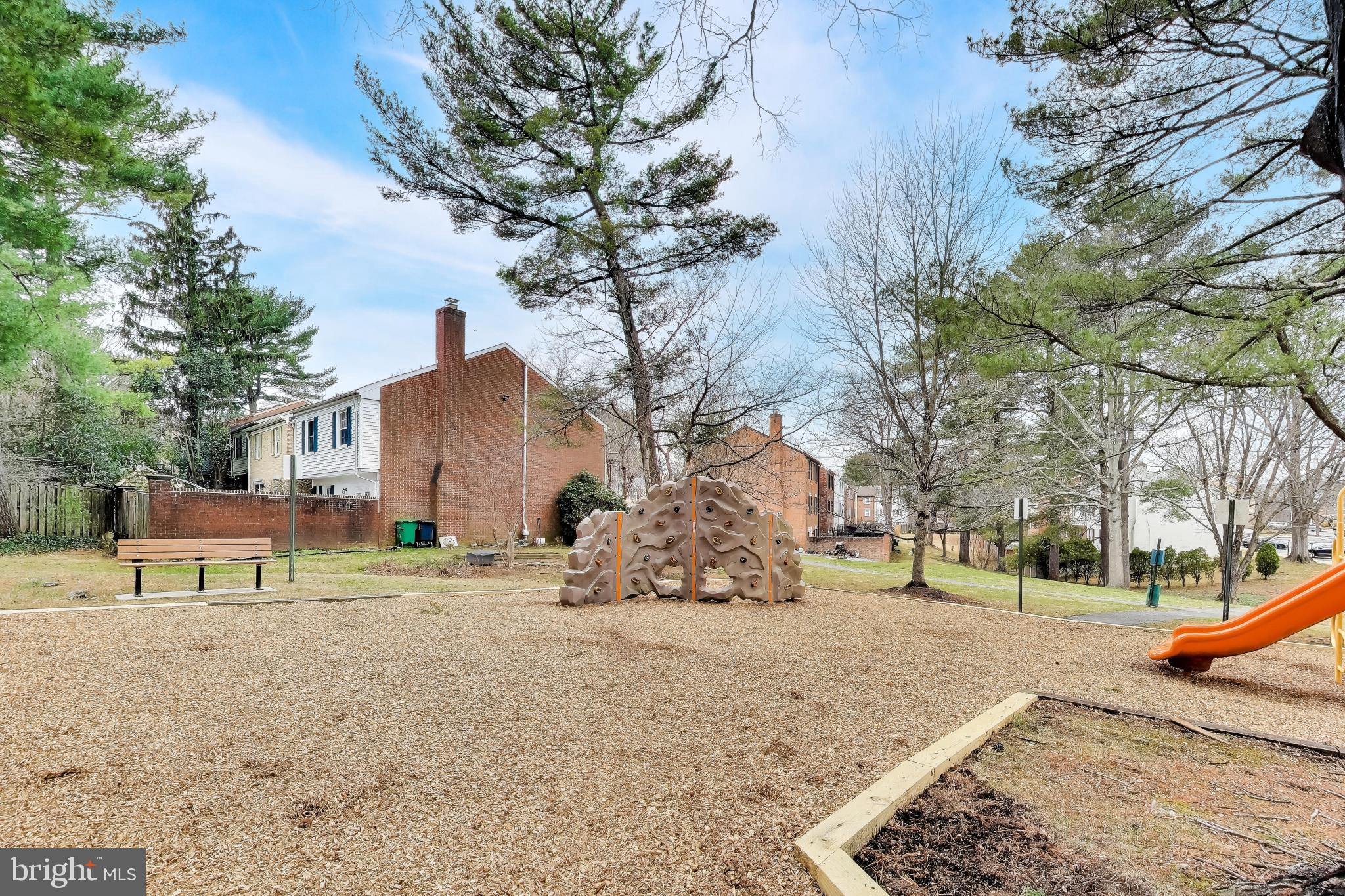 DIAMOND FARM - Residential