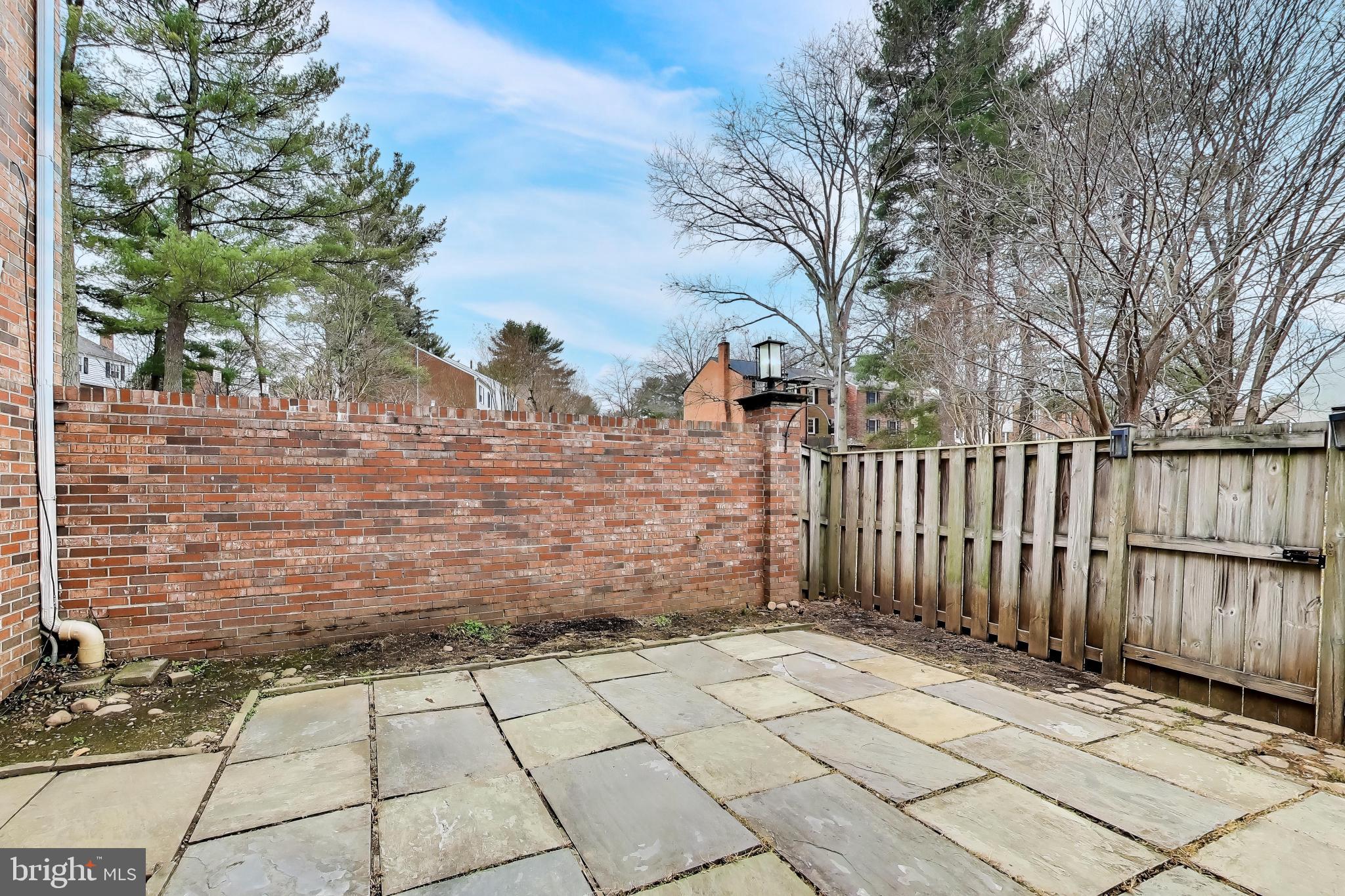 DIAMOND FARM - Residential