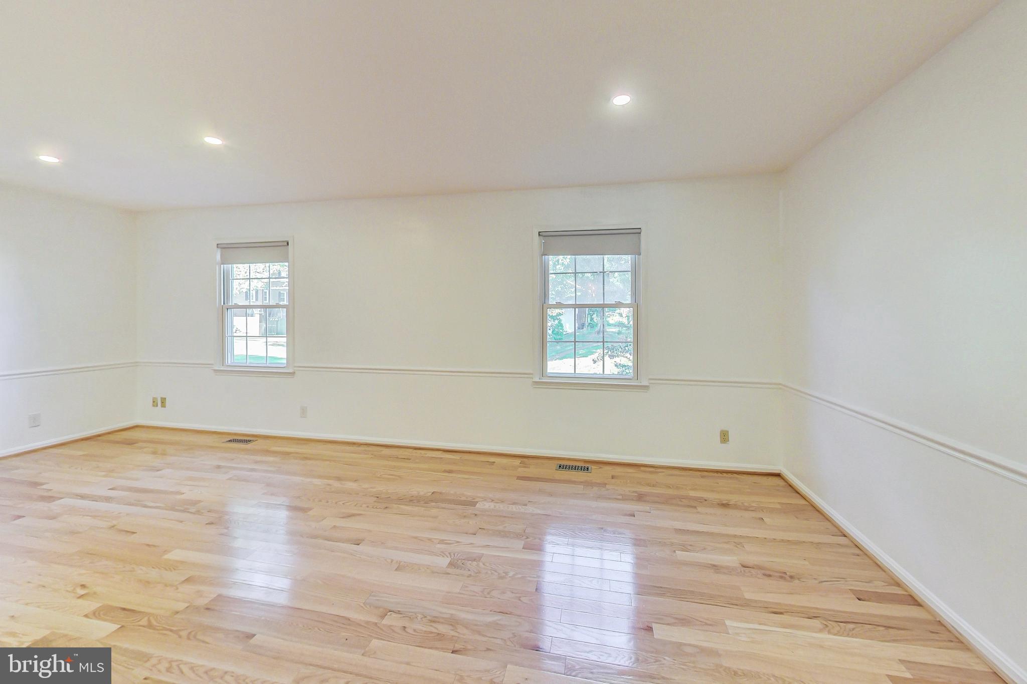 DIAMOND FARM - Residential